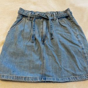Hollister Jean skirt